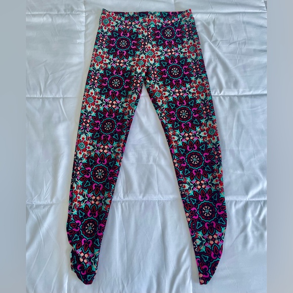 Vibrant Patterned Leggings - Picture 2 of 6